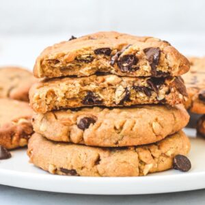 peanut-butter-cookies-with-melted-choc-chips