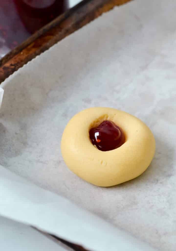 jam-in-centre-of-biscuit-dough