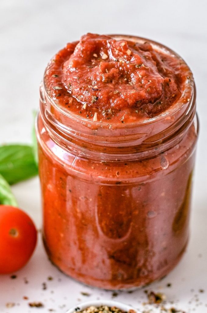red-sauce-in-glass-jar