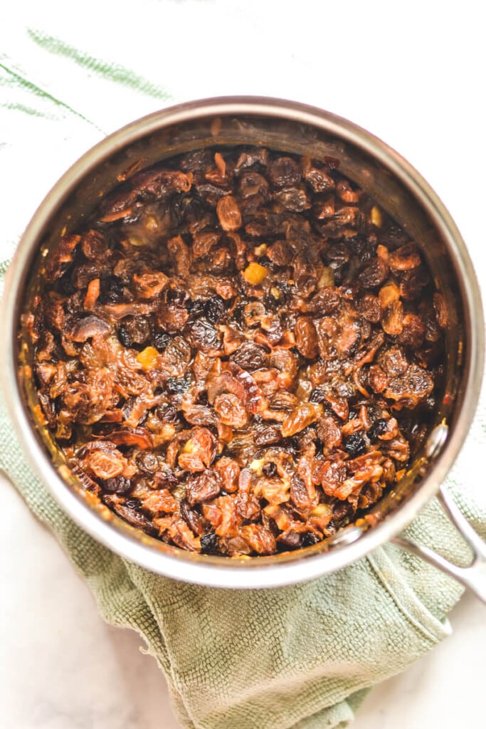 cooked fruit in saucepan