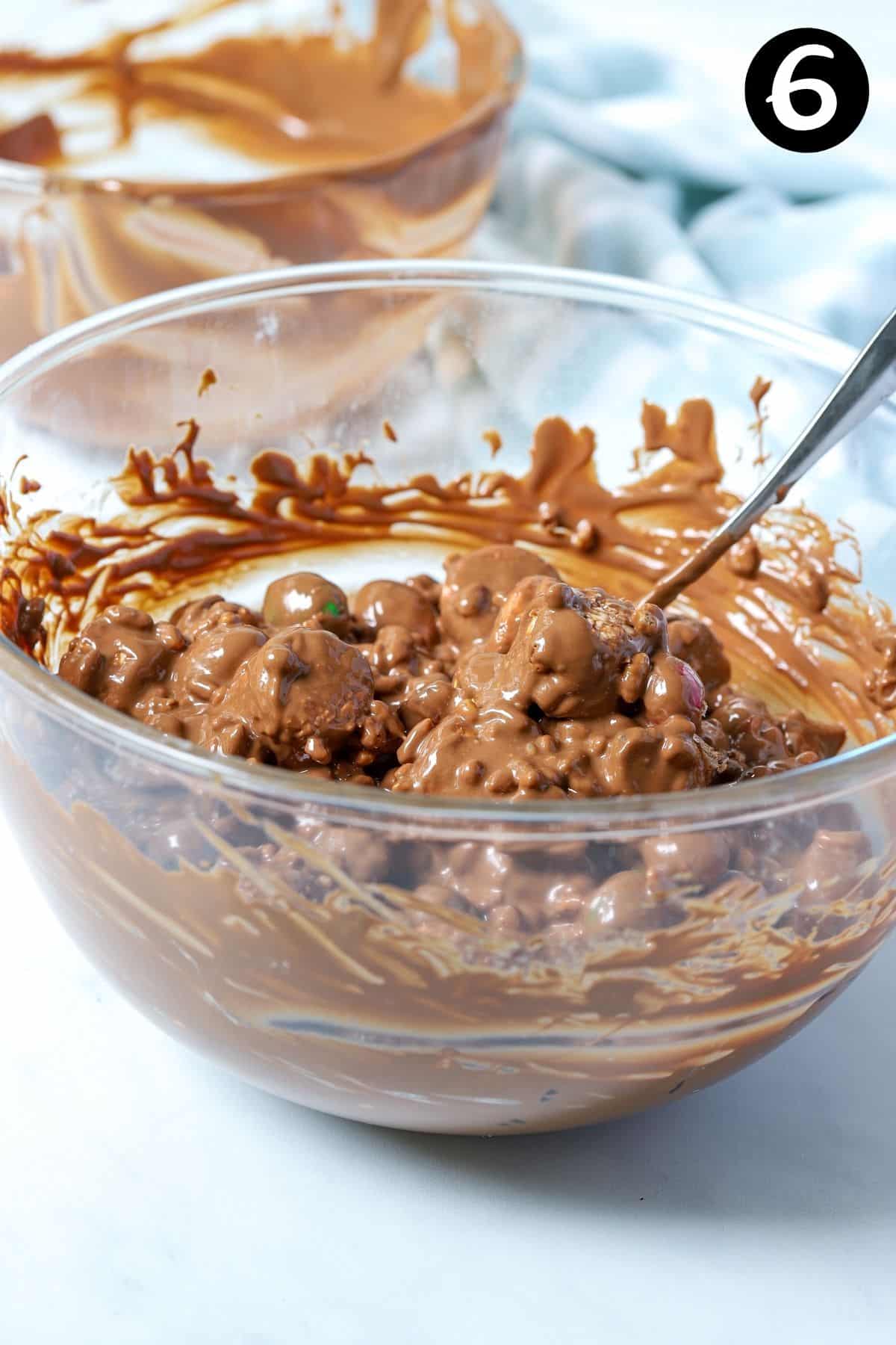 rocky road mixture in a glass bowl