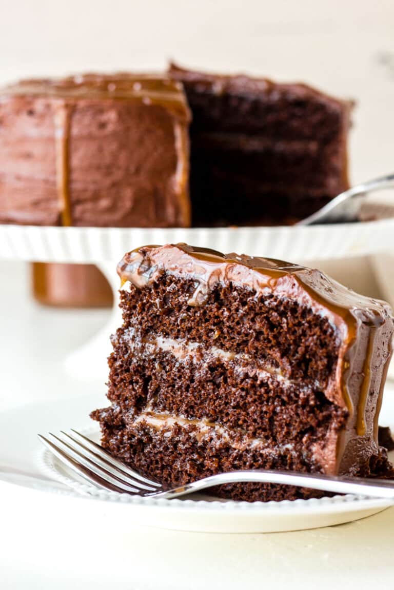 Chocolate and Caramel Cake - The Cooking Collective