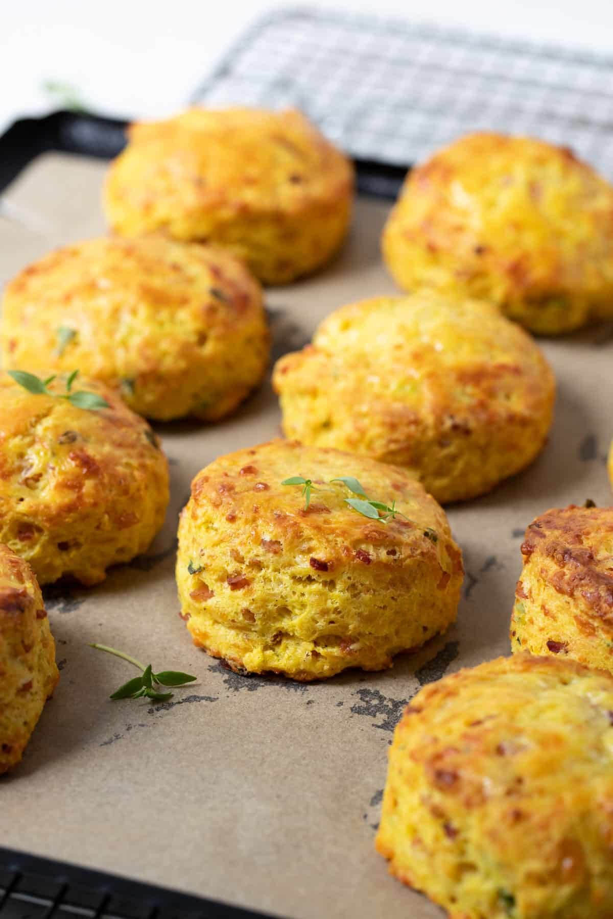 finished scones on a baking tray.