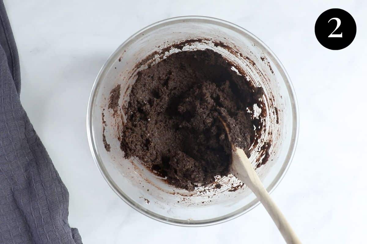 oreo ball mixture in a bowl.