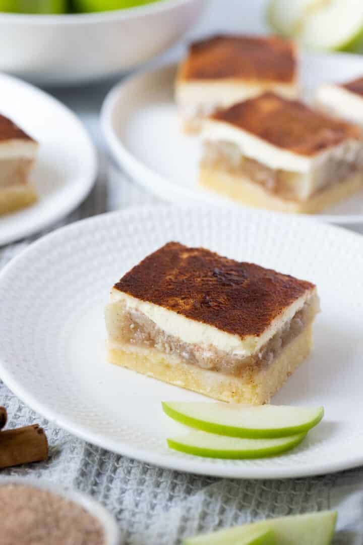 Apple Sour Cream Slice (Without Cake Mix) The Cooking Collective