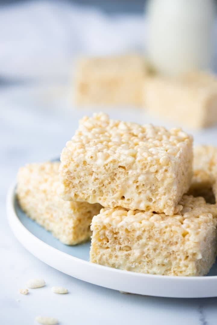 Rice Bubble Slice with Marshmallows - The Cooking Collective